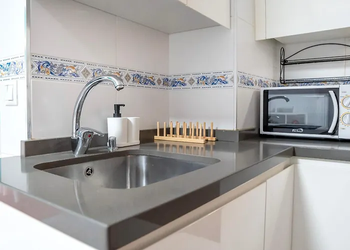 Cosy 1bd Near Playa De Americas, 208 Appartamento