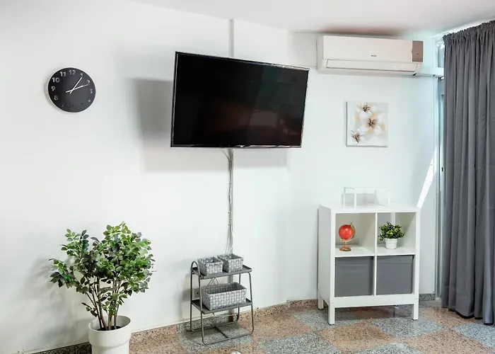 Cosy 1bd Near Playa De Americas, 208 Apartmán Playa de las Americas (Tenerife)